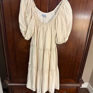 Elegant Cream Women's Dress